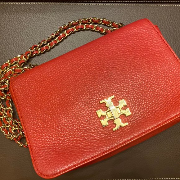 Tory Burch Handbags - TORY BURCH RED LEATHER BAG